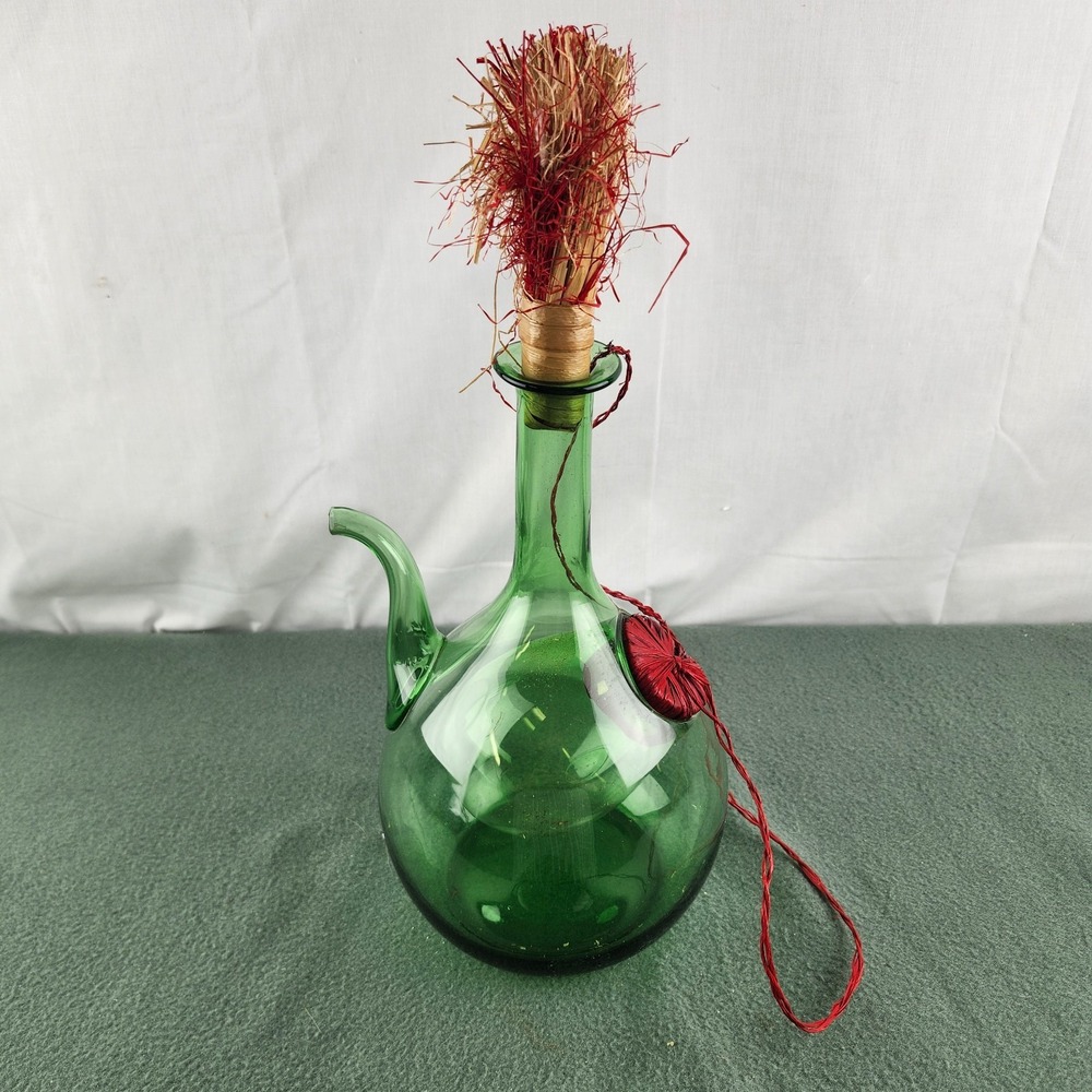 HAND BLOWN GREEN GLASS WINE DECANTER MADE IN ITALY 11"